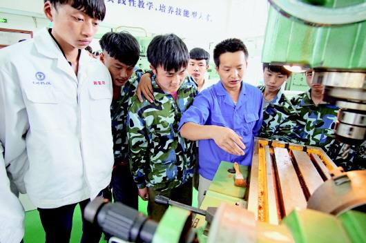 ߽̎Ƹy̴LΕrGУ