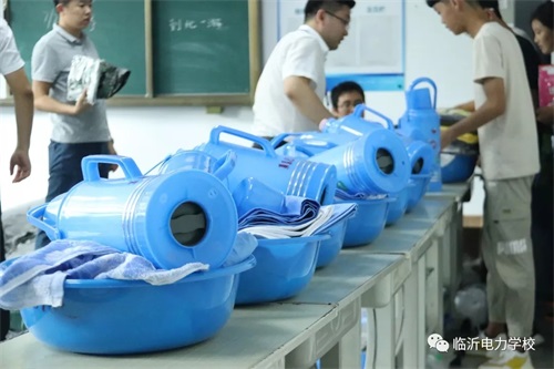 臨沂電力學校開學季:遇見最美的你 臨沂電力學校開學季:遇見最美的你