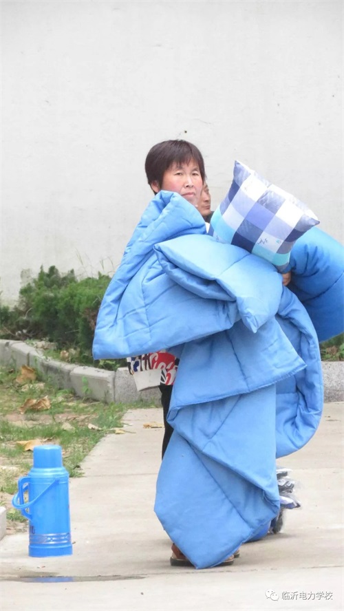 臨沂電力學校開學季:遇見最美的你 臨沂電力學校開學季:遇見最美的你