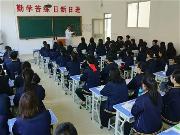 H뾰t(y)ˎW(xu)Уǹk߀k