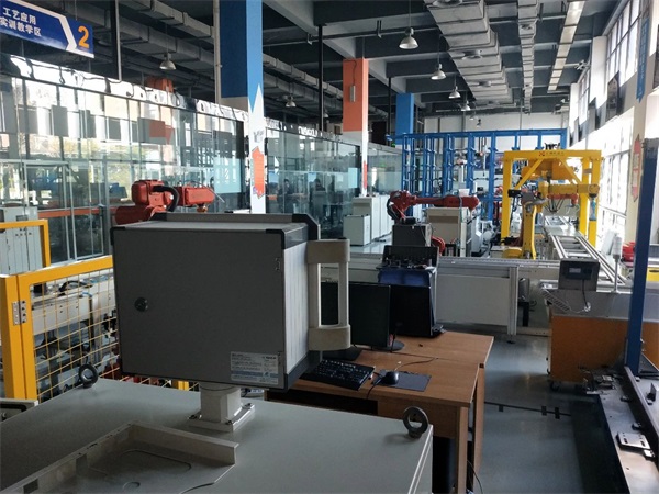 ɽ|I(y)WԺǹkWУ